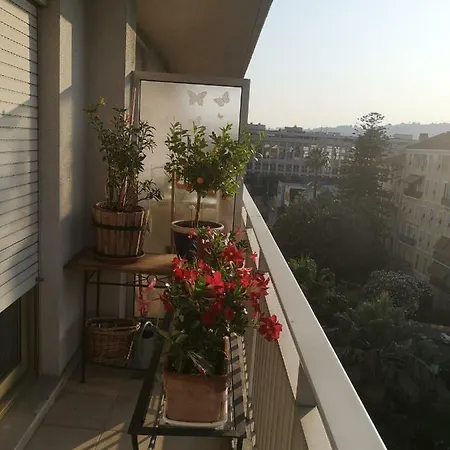 De Charme.. Au Calme Et Plein Centre Apartment